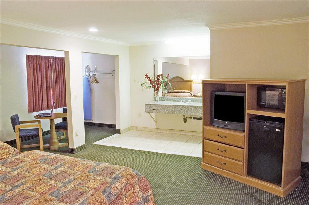 Americas Best Value Inn Hollywood Los Angeles Kamer foto